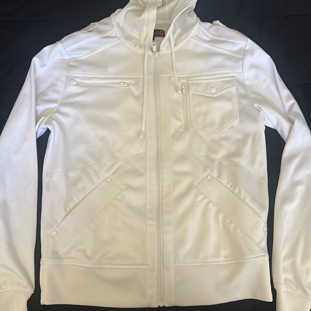 White 100% polyester zip up jacket